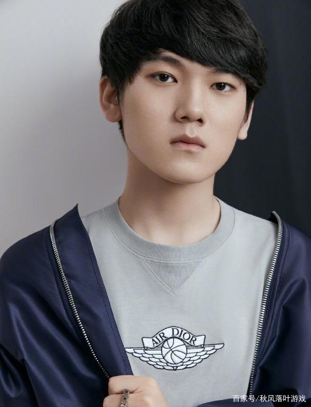 LPL春季赛常规赛海报回顾—有没有发现这些隐藏在海报中的小彩蛋呢？