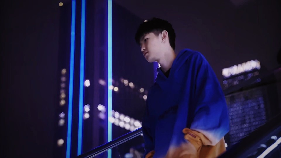 Hang：目前磨合得没有很好 也不知道为什么今天会输掉比赛