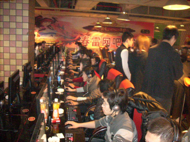 LPL夏季赛W7D1：Yskm首发对位Hery，BLG再战LGD